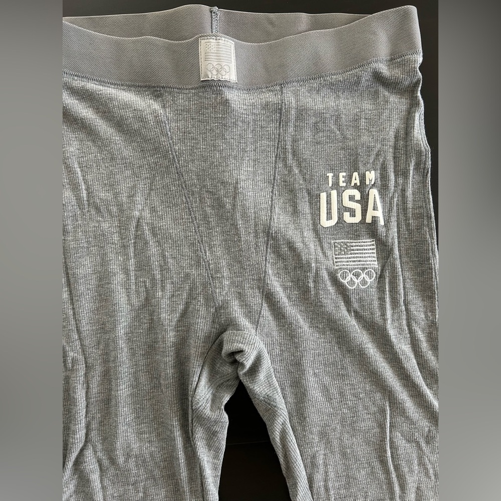 SKIMS team USA leggings